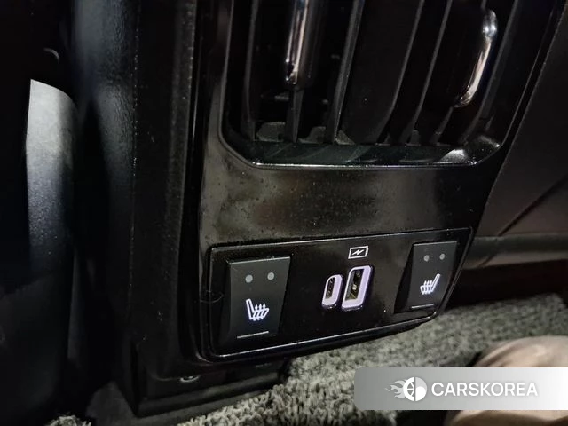 Jeep Compass 2nd Generation 2022 Черный из Кореи, фото 5