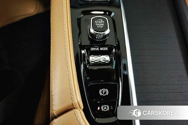 Volvo XC90 second Generation 2021 Белый из Кореи, фото 5