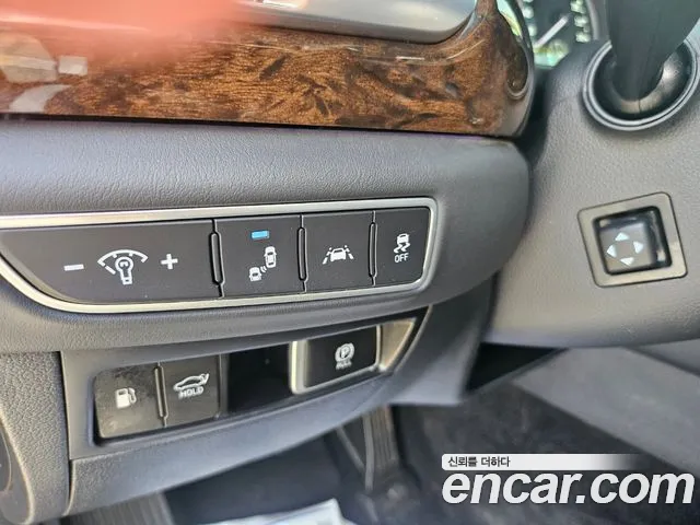 Genesis G90 id 2647184 из Кореи 5