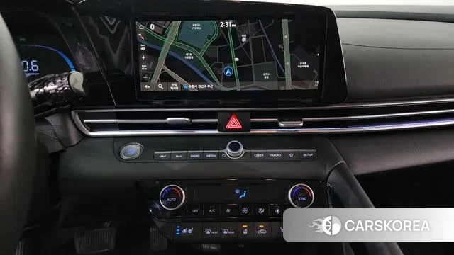 Hyundai The New Avante (CN7) 2023 Белый из Кореи, фото 5