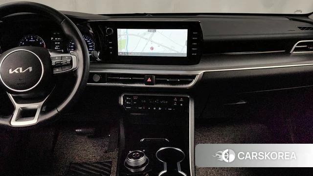 Kia K5 3rd generation 2022 Черный из Кореи, фото 5