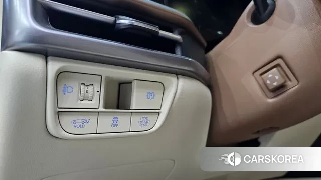 Hyundai Grandeur Hybrid (GN7) 2023 Белый из Кореи, фото 5