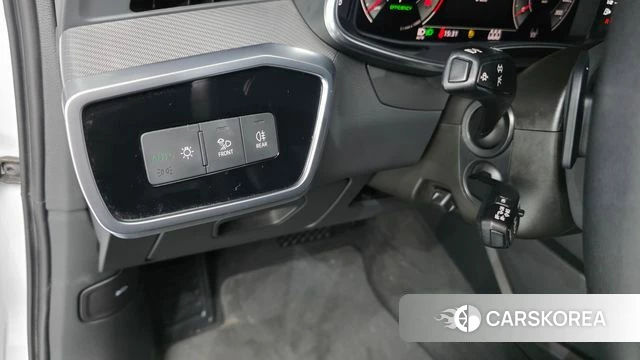 Audi A6 (C8) 2021 Белый из Кореи, фото 5