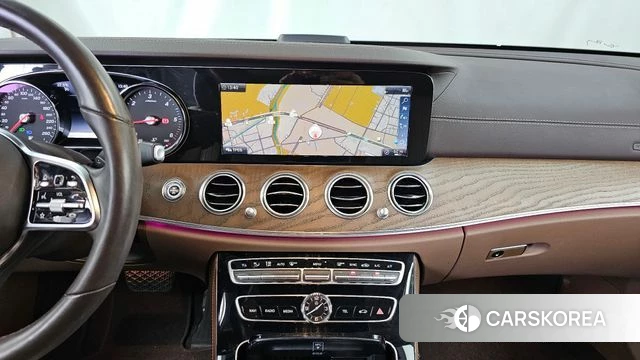 Mercedes-Benz E-Class W213 2019 Черный из Кореи, фото 5