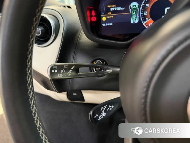 McLaren 570S 2018 Небесно-голубой из Кореи, фото 5