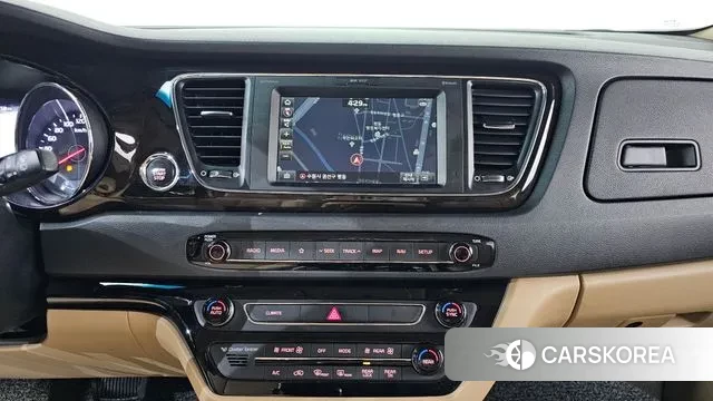 Kia The New Carnival 2018 Черный из Кореи, фото 5