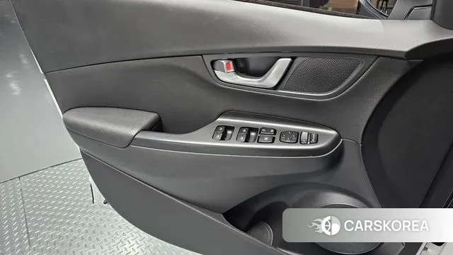 Hyundai The New Kona 2022 Белый из Кореи, фото 5