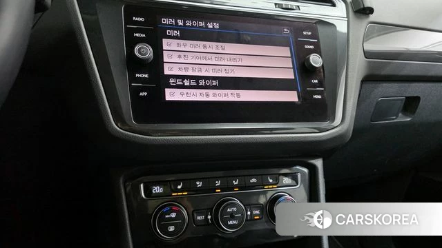 Volkswagen Tiguan second Generation 2018 Белый из Кореи, фото 5