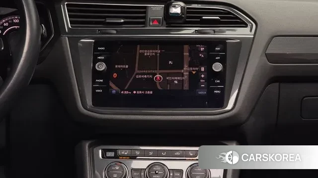 Volkswagen Tiguan Allspace 2018 Черный из Кореи, фото 5