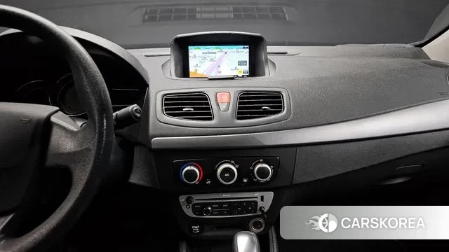 Renault Korea (Samsung) SM3 Neo 2018 Серебристо-серый из Кореи, фото 5