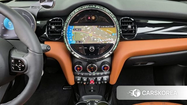 Mini Cooper S Convertible 2024 Темно-зеленый из Кореи, фото 5