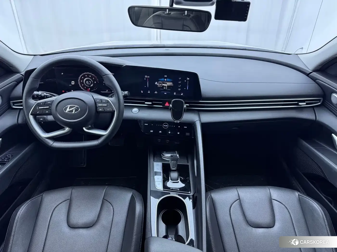Hyundai Elantra 2024 Белый из Китая, фото 5