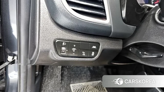 Kia Seltos 2022 Серый из Кореи, фото 5