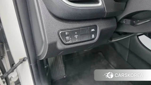 Kia Seltos 2022 Белый из Кореи, фото 5