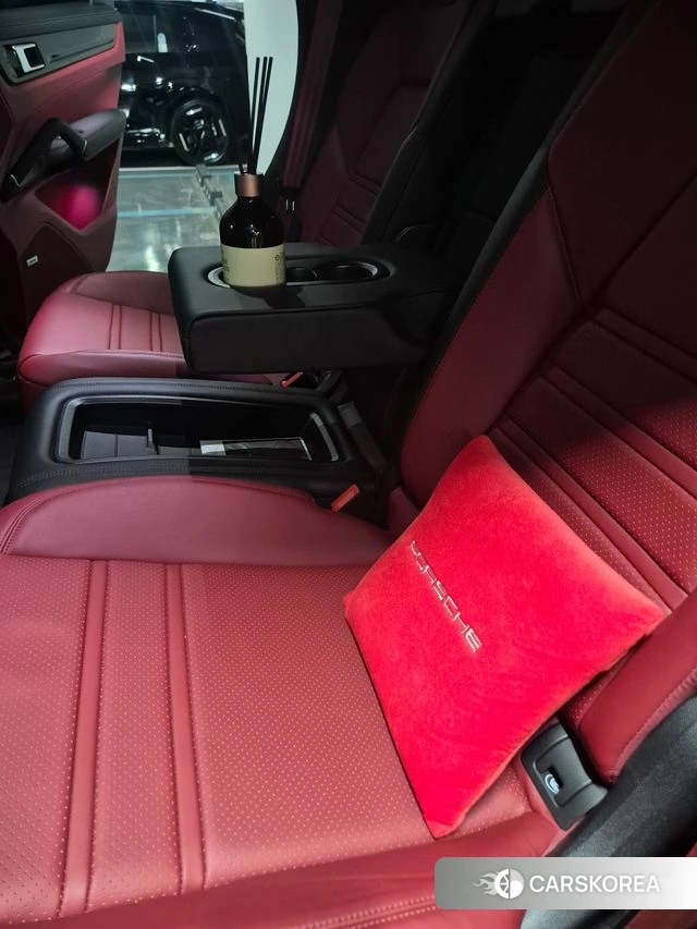 Porsche Cayenne (PO536) 2020 Черный из Кореи, фото 5