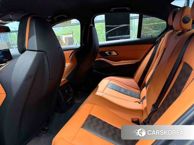 BMW M3 2024 Серебристо-серый из Китая, фото 5