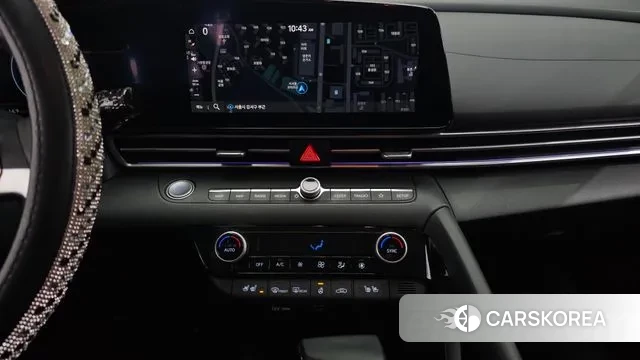 Hyundai The New Avante (CN7) 2025 Светло-серебряный цвет из Кореи, фото 5