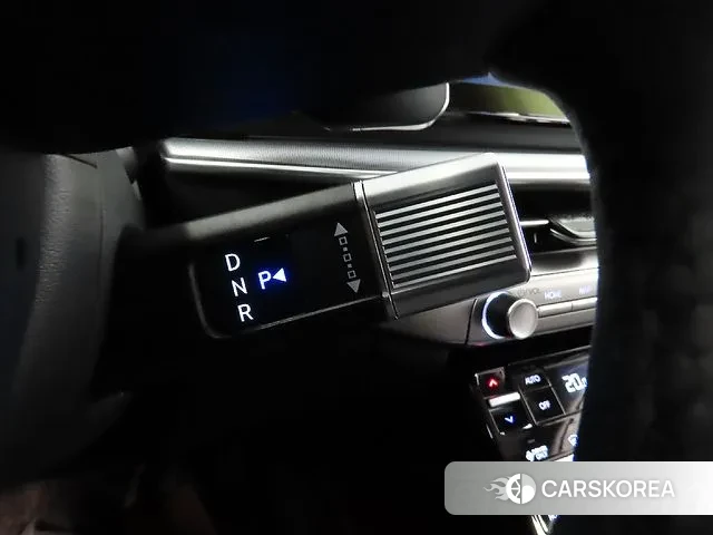 Hyundai Grandeur Hybrid (GN7) 2023 Белый из Кореи, фото 5