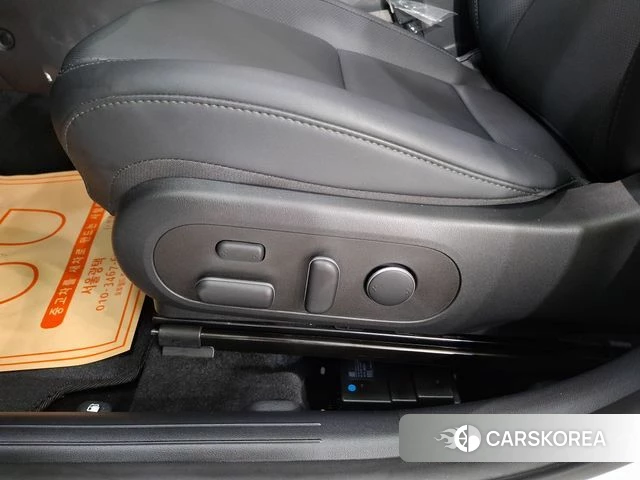 Hyundai Kona (SX2) 2025 Белый из Кореи, фото 5