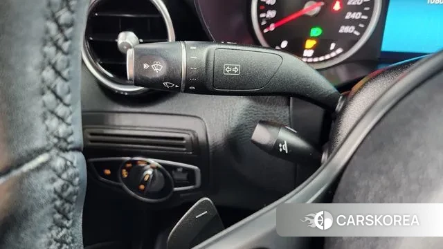 Mercedes-Benz C-Class W205 2019 Белый из Кореи, фото 5