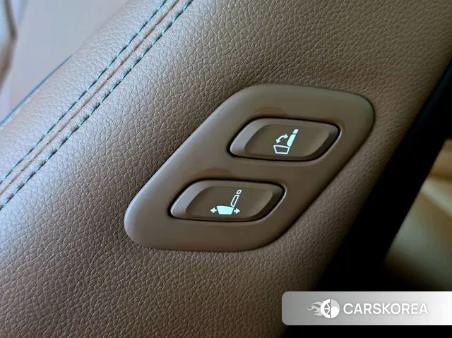 Genesis GV70 2023 Белый из Кореи, фото 5