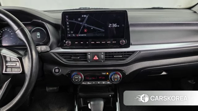 Kia The New K3 2nd generation 2021 Белый из Кореи, фото 5