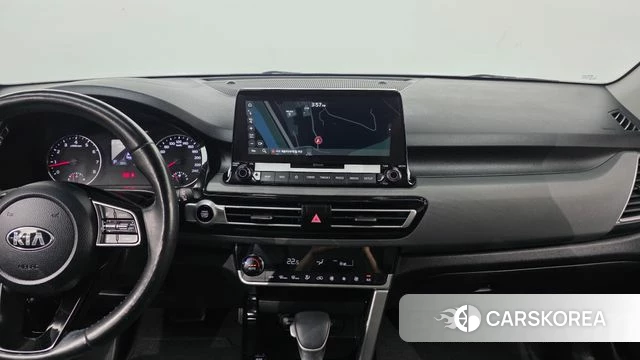 Kia Seltos 2021 Белый из Кореи, фото 5