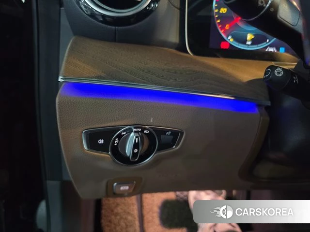 Mercedes-Benz E-Class W213 2020 Черный из Кореи, фото 5