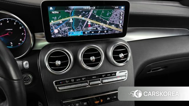 Mercedes-Benz GLC-Class X253 2023 Белый из Кореи, фото 5