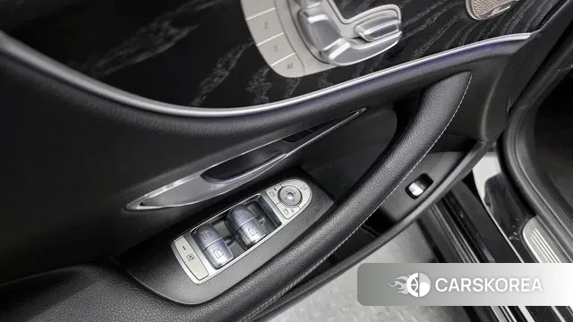 Mercedes-Benz E-Class W213 2019 Черный из Кореи, фото 5