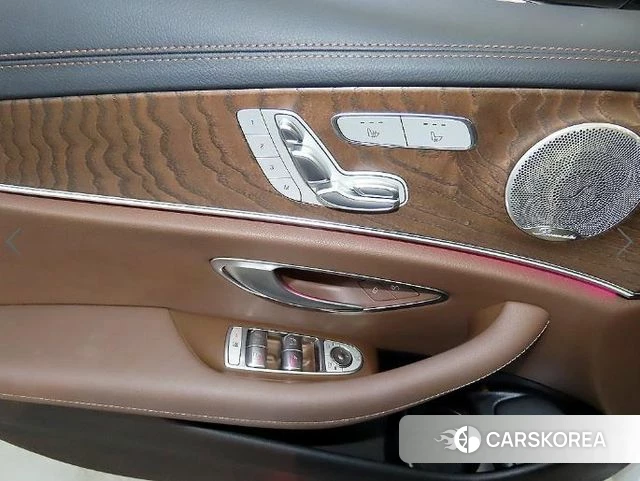 Mercedes-Benz E-Class W213 2023 Белый из Кореи, фото 5