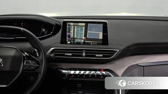 Peugeot 5008 second generation 2018 Белый из Кореи, фото 5