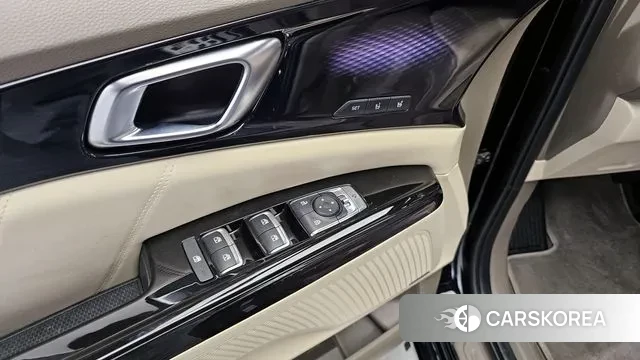 Kia Carnival 4th generation 2022 Черный из Кореи, фото 5