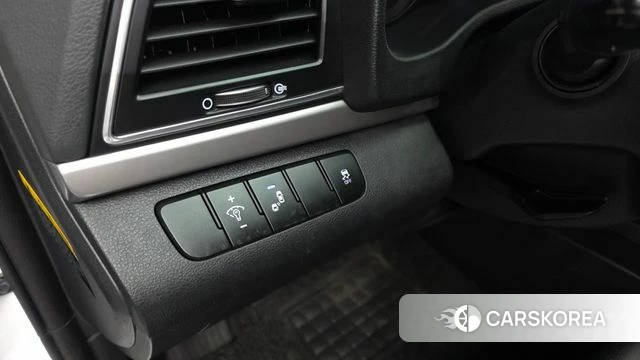 Hyundai Avante AD 2018 Белый из Кореи, фото 5