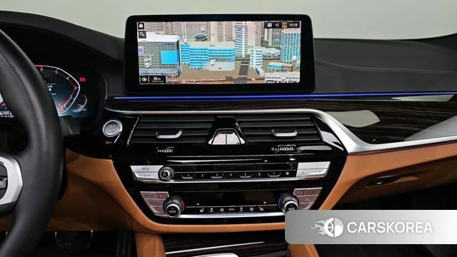 BMW 5 Series (G30) 2022 Белый из Кореи, фото 5