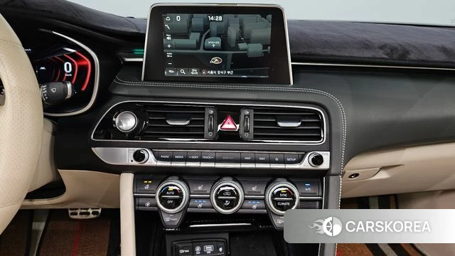 Genesis G70 2019 Белый из Кореи, фото 5