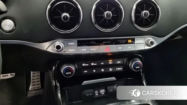 Kia Stinger 2018 Темно-зеленый из Кореи, фото 5