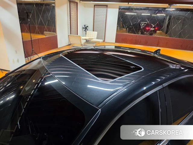 Lexus ES300h 7th generation 2023 Черный из Кореи, фото 5