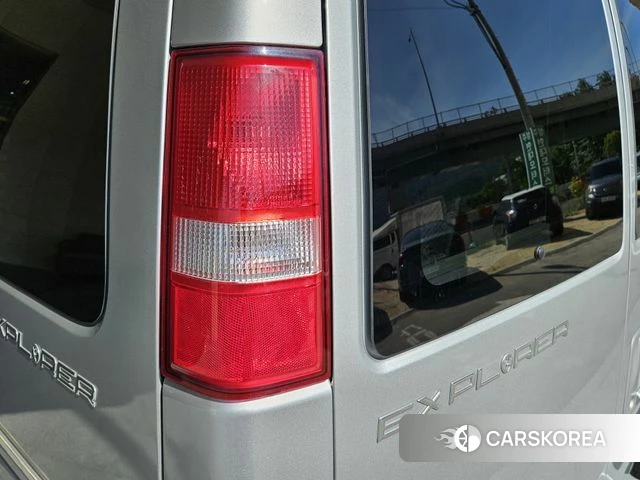 Chevrolet Express Van 2019 Серебряный из Кореи, фото 5