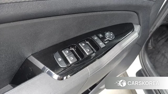 Kia Sportage 5th Generation 2022 Белый из Кореи, фото 5