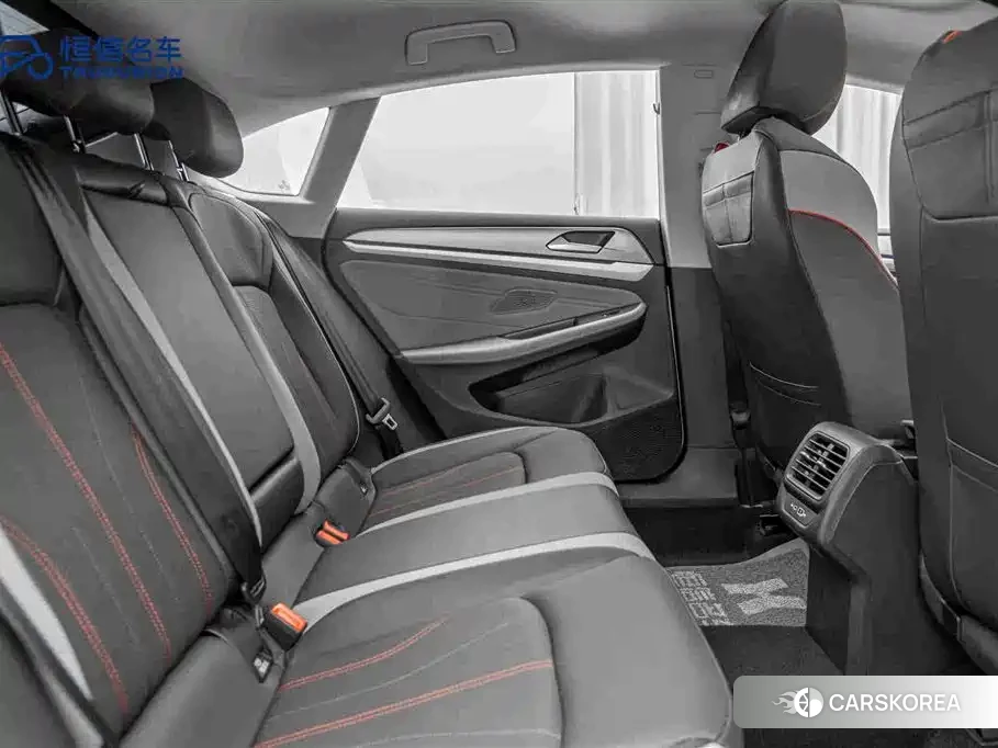 Volkswagen Lamando 2024 Белый из Китая, фото 5