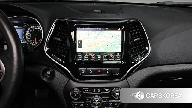 Jeep Cherokee (KL) 2021 Черный из Кореи, фото 5