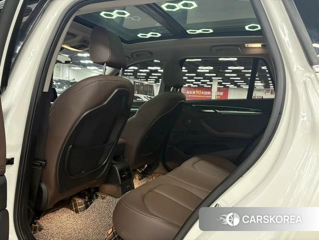 BMW X1 id 4207715 из Китая 5