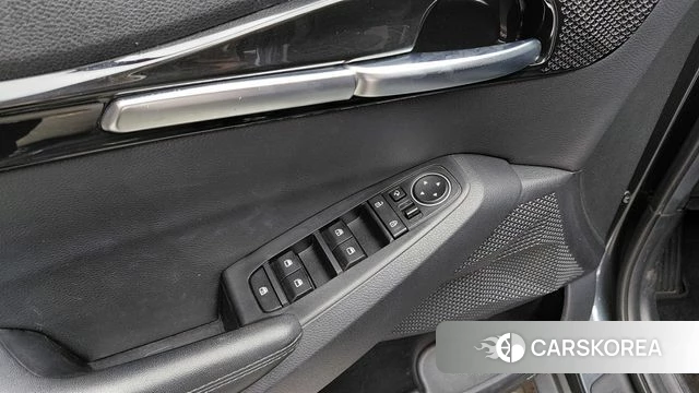 Kia Seltos 2022 Серый из Кореи, фото 5