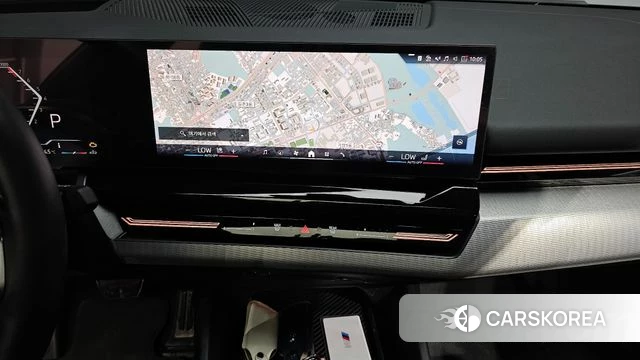 BMW 5 Series (G60) 2024 Черный из Кореи, фото 5
