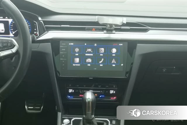 Volkswagen CC 2021 Синий из Китая, фото 5