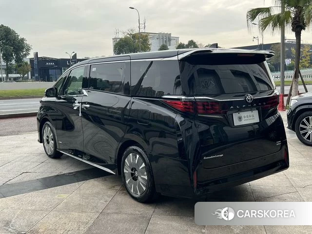Toyota Elfa 2026 Черный из Китая, фото 5