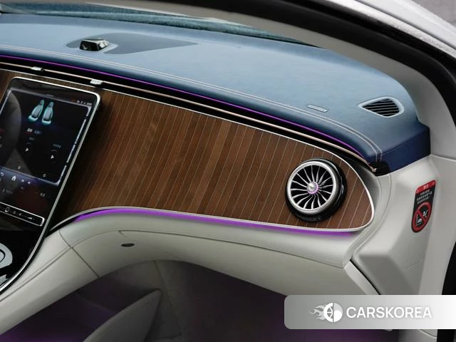 Mercedes-Benz EQE 2026 Серебристо-серый из Китая, фото 5