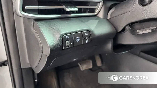 Hyundai Avante Hybrid (CN7) 2022 Белый из Кореи, фото 5