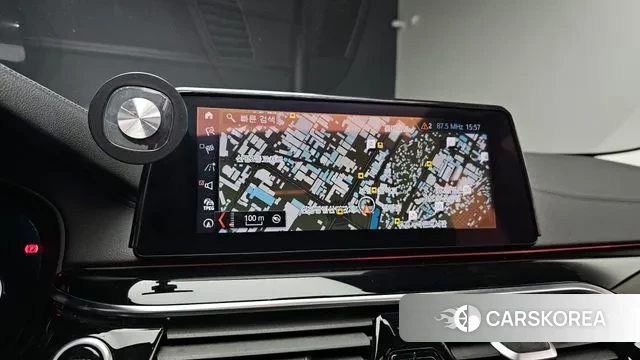 BMW 5 Series (G30) 2018 Белый из Кореи, фото 5